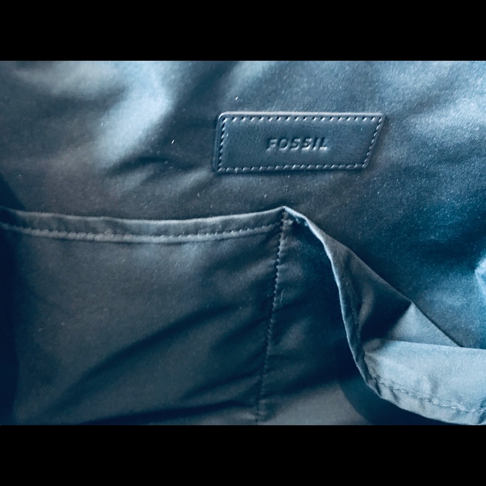 Fossil Large Gray Duffel Bag - Picture 4 of 5